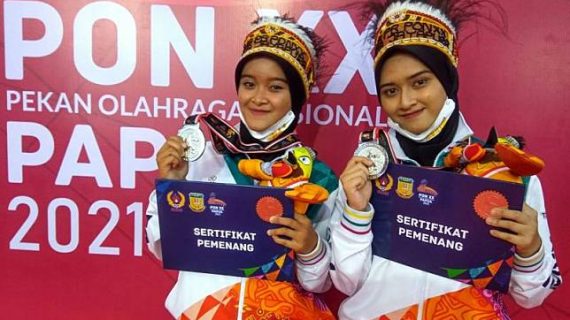 Masih berduka, karateka kakak beradik Nadine-Naila sumbang perak Papua